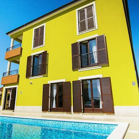 Apartamento Smaragdna.5